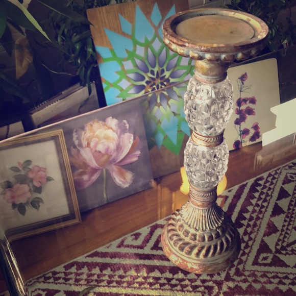 Candle holder